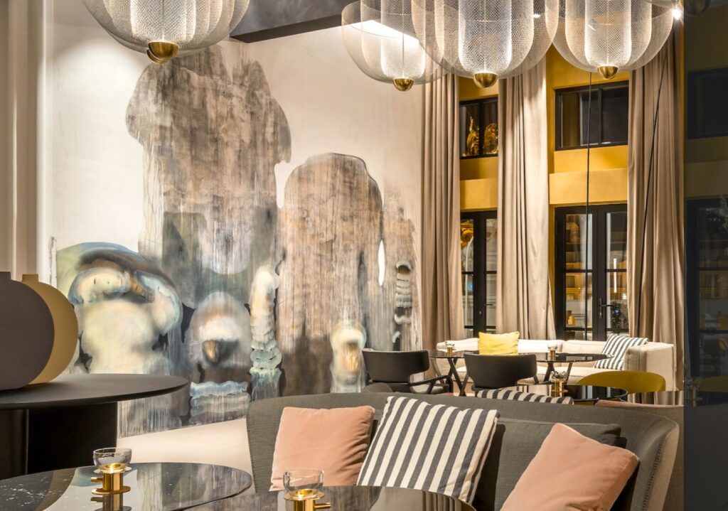 Associo mural by Levan Songulashvili